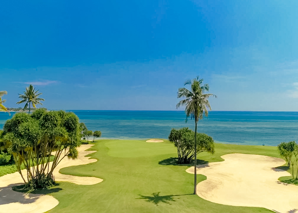 Golfing by the Sea at Hotel Tugu Lombok